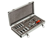 1590 ���. - ����� ����� ����������������� �����������, 27 �����., ����������� ���� 1/4DR (������� 6����)