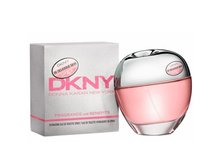 290 ���. (������ 12%) - DKNY be Delicious Skin Fresh Blossom Fragrance with Benefits 100ml
