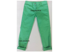 1976 � + ��� %