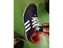 9J9p899NK50.jpg