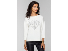 8b1c9e20-4c59-11e6-818d-00259002479e face.jpeg