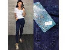 ���\�������: #10241082 ����� 715,00 ���. �������: 42-44, 44-46, 46-48, 48-50 ������: 65%cotton 35%polyester ������ �������������: ������