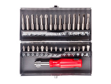 355 ���. - �������� � ������� ��� 31 ��./HY-�738