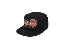 145 ���. - New York Knicks Snapback ����������� ������� ��� ��������