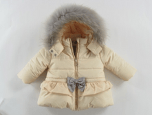 3 700,00 + ���