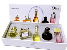 570 ���. - ���������� ����� Christian Dior (5 x 5ml)