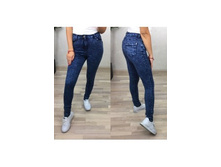 800+%