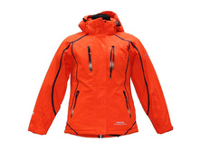 ������ Snow Headquarter 8006 ��������� 2400 ���.