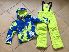 ������ ������ ���������� �������� Valianly ���� Yellow Blue Stripes. ������� 8 (128), 9 (134), 11 (146), 12 (152), 13 (158). ���� 3830 ���.