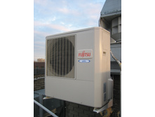 Fujitsu �����������-��