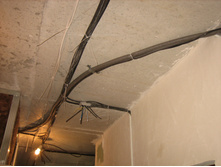 �����������-��