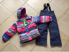 ������ ������ ���������� �������� Peluche et Tartine (������) ���� Raspberry. ������� 4 (104+6), 5 (110+6), 6 (116+6), 7 (122+6), 8 (128+6). ���� ��� 4650 �.