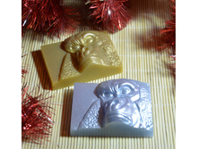 �������