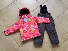 ������ ������ ���������� �������� Snowest ���� Juicy Grapefruit. ������� 128, 134, 140, 146, 152, 158, 164. ���� ��� 4450 �.