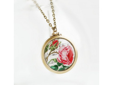 ����� ����