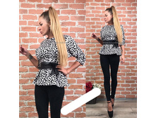 ������ 325,00 ���. �������: 42-44, 44-46, 46-48  ���\�������: #10316671 ������: 65%cotton 35%polyester ������ �������������: ������