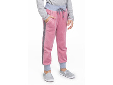 Bedf97b6-3013-11e7-9637-00259002479e face.jpeg