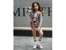 � �� ����