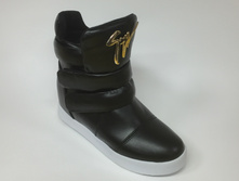 750� ����, ��������� ���,  ���� 1340 ������. ������� � ����� �� ������� 36(22,5��), 37(22,8��), 38 (23,3��), 39 (24��) 40 (24,5��) 41 (25��)