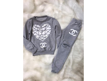 ���\�������: #10335564 ���������� ������ 455,00 ���. ������. �������: 80-86, 86-92, 92-98, 98-104, 104-110 ������: 65%cotton 35%polyester ������ �������������: ������