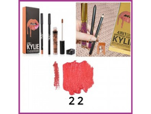 ����� 4 � 1 KYLIE BIRTHDAY EDITION 22
