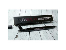 ������������� ������ ��� ���� Thik black double head waterproof eyeliner Huda Beauty