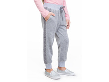 Bedf97c3-3013-11e7-9637-00259002479e face.jpeg