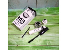 ���� � ������� �������� Kylie Kylier