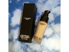 ��������� ������ Studio Waterweight Foundation