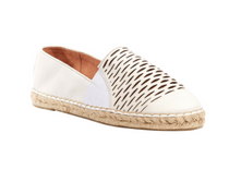 1600 ��� ���������� Diana Ferrari