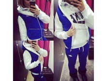 ���\�������: #10325826 ���������� ������ 910,00 ���. ������. �������: 42-44, 44-46, 46-48, 48-50 ������: 65%cotton 35%polyester ������ �������������: ������