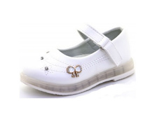 ������� YW785-WHITE ����� �� ������������ 490 ���.