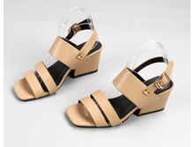 990 ��� FOOT IN