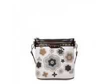 P11589-white.jpg