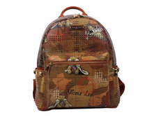 Bp11967-luna takes the world.jpg