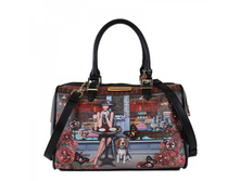 Lau11664-lauren-takes-coffe-break-front angle.jpg