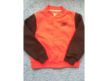 Nike 110 �-�, 250 ���.