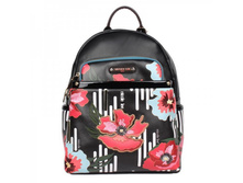 Lil12275-lalic touches heart.jpg