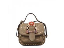 P11910-olive.jpg