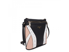 P11600-black.jpg