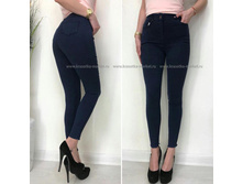 ����� ����: 585 RUB �������: 42-44, 44-46, 46-48, 48-50 ������� / ���: #10400702 ������: 90% cotton, 10% polyester ������ �������������: ������