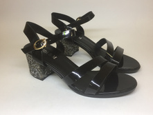 750� ������ 6 �� 35 (22,5) 36 (23) 37 (24) 38 (24,5) 39 (25)