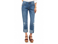 32d63cbc-dce8-11e6-b10a-00259002479e face.jpeg