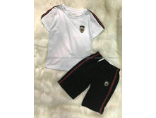 ���������� ������ ����:  455 RUB �������: 116-122, 122-128, 128-134, 134-140, 140-146, 146-152 ������� / ���: #10378657 ������: 65%cotton 35%polyester ������ �������������: ������ ��������: ������.