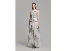 9 Bluzka Giusi 6961 A2 Yubka Giusi 2961 A2 Nickolia Morozov SS2015.JPG