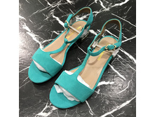 2190 ��� Nicholas Kirkwood