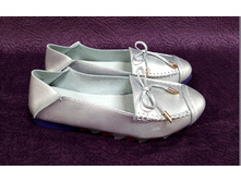 ��� ����