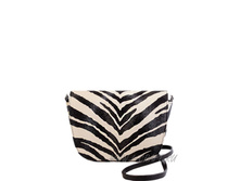 E845924df7603cc9374e7199aed8a7c4.jpg