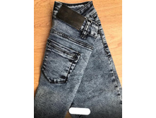 ����� ����: 845 RUB �������: 46-48, 44-46, 42-44, 40-42 ������� / ���: #20001237 ������: 95% ������, 5% ��������� ������ �������������:������: