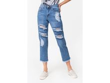 8458a616-eae7-11e7-a9b1-00259002479e face.jpeg